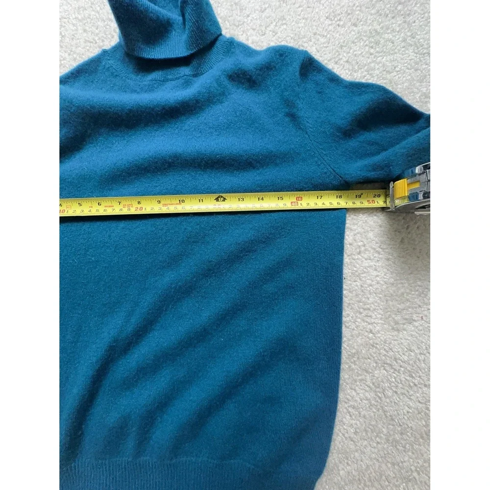 Neiman Marcus Cashmere Sweater Women M 100% Cashmere Teal Turtleneck Pullover